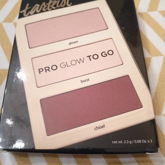 2 Palettes - Kevyn Aucoin The Neo-Blush in Rose Cliff & Tarteist Pro Glow To Go - Picture 9 of 14